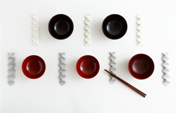 #013, 木曽ひのき箸と、箸置になる箸袋 - photo01