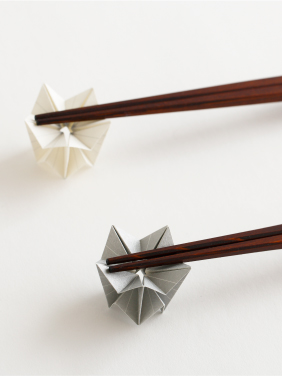 #013, 木曽ひのき箸と、箸置になる箸袋 - photo02