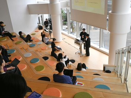 ブログ_UXカンファレンス2025_小林宮﨑プレゼン_アイキャッチ