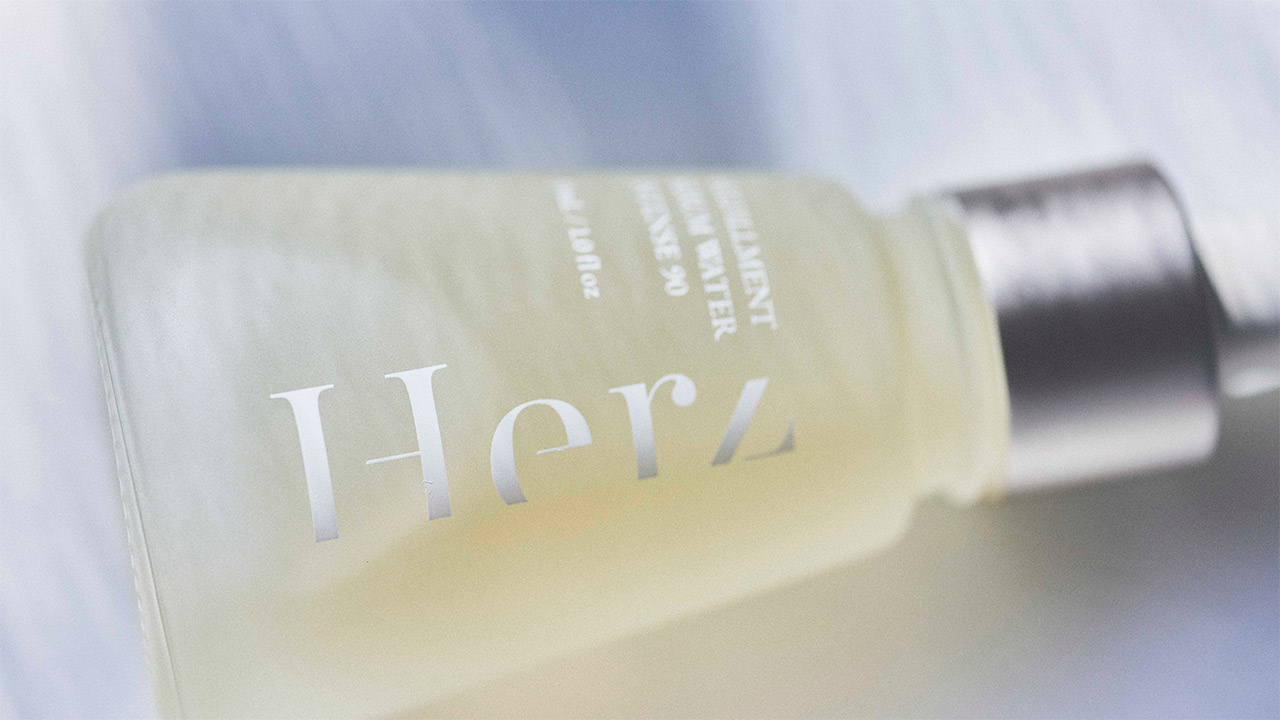 Hertz-商品写真