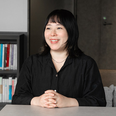 桑原詩織